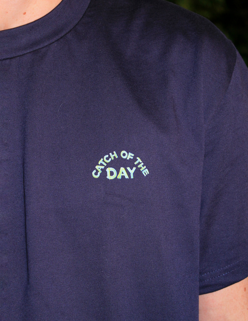 SHARK TEE